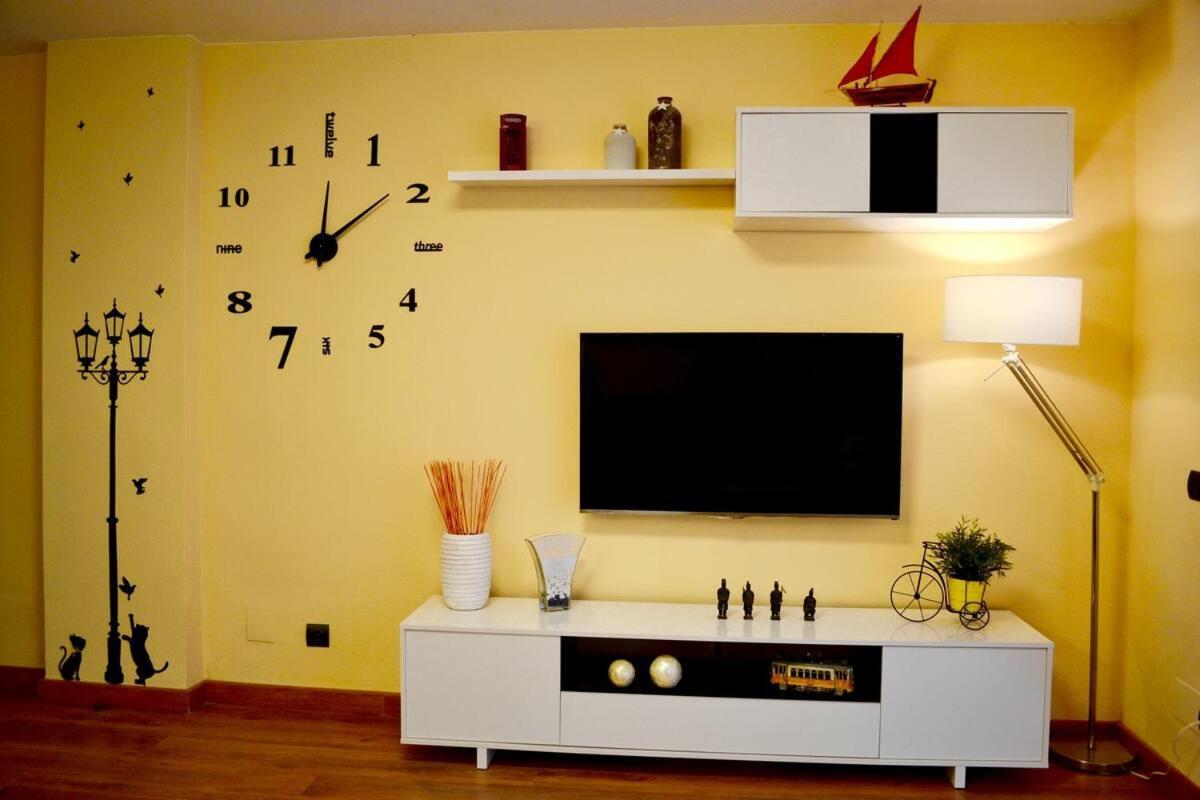 Holgaristic - Apartment Montblanc Seclo Salou Esterno foto